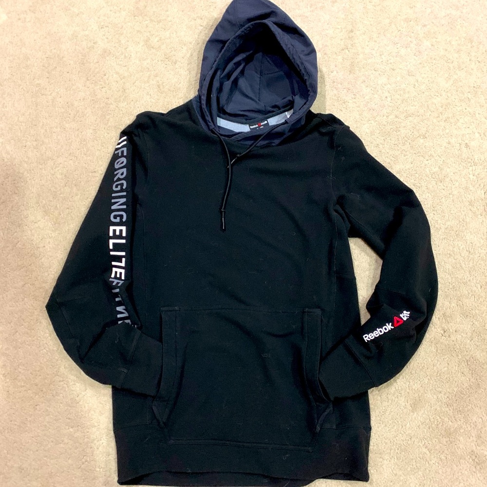 Reebok hoodie size medium